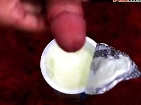 testy yogurt! surprise cum eating from naughty guy to rasta girl
